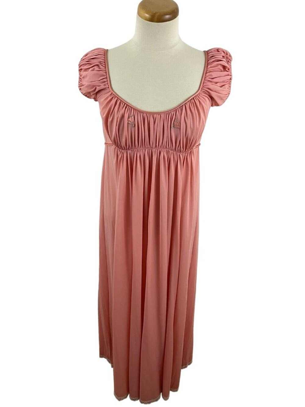Vintage Claire Sandra Lucie Ann Women's 32 Full Sweep Nightgown Regency Pink